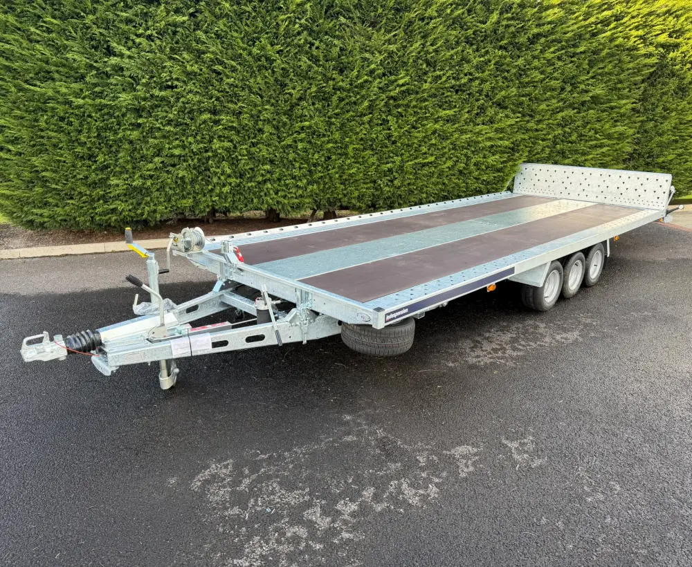 Indespension 15'9" x 6'8" Tri-Axle Tiltdeck Car Transporter Trailer - image 1 of 6