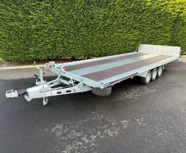 Indespension 15'9" x 6'8" Tri-Axle Tiltdeck Car Transporter Trailer